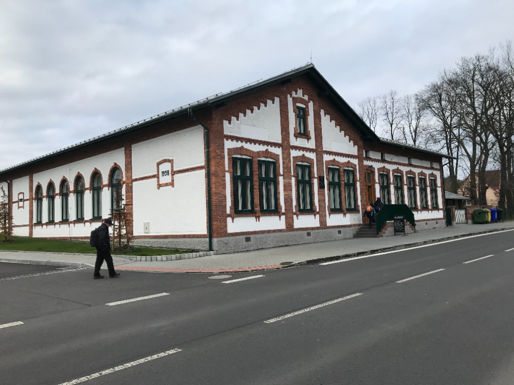 5 16_-_ALBRECHTICE_SPOLECENSKY_DUM