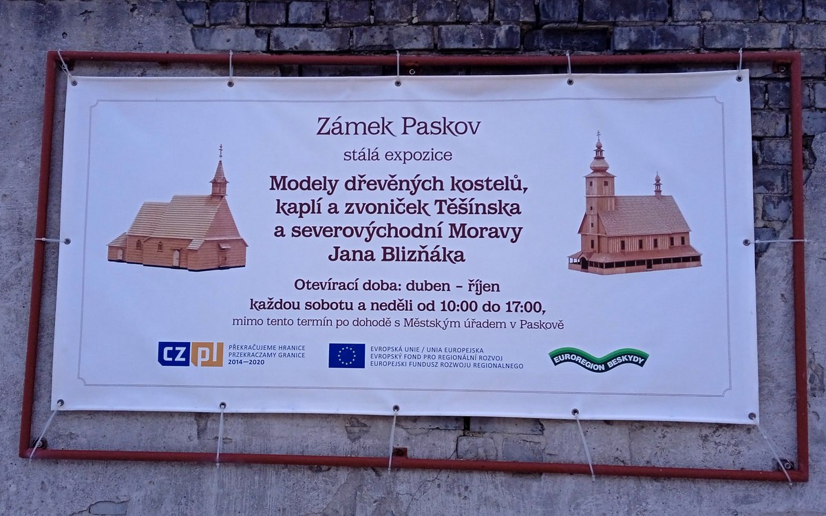 4 zámek Paskov 1