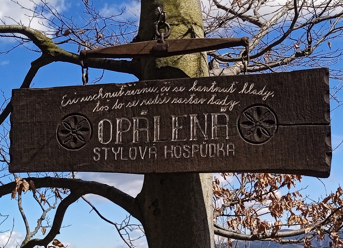2 Opálená 2