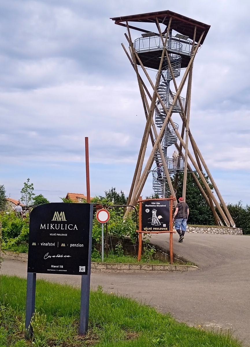 8b rozhl.Slunečná 02