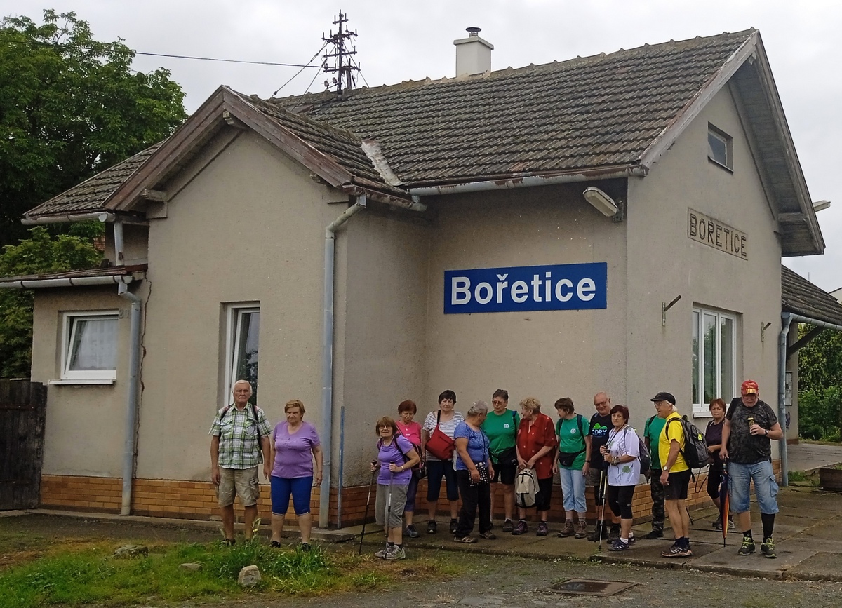 1 Bořetice 0