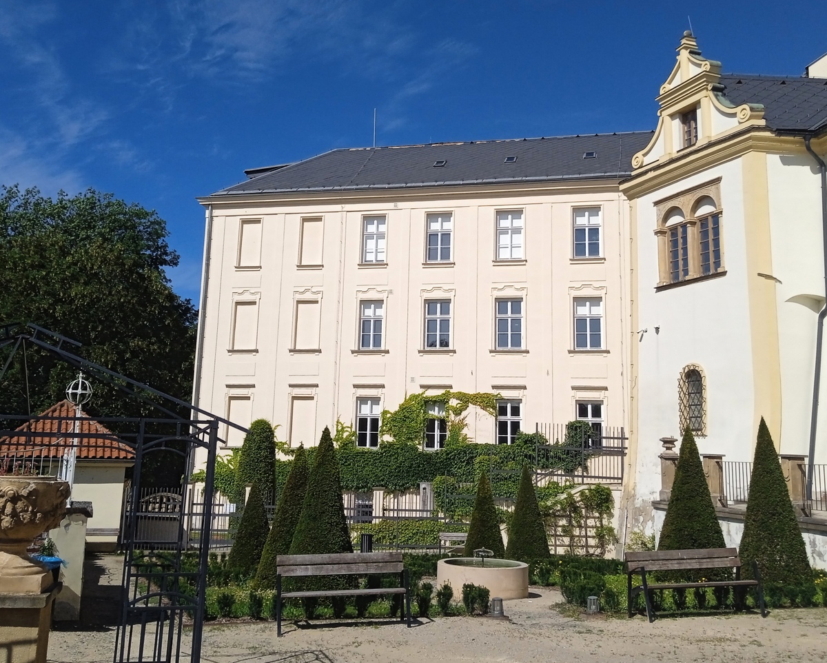 3 arcib.palác zahrada 5
