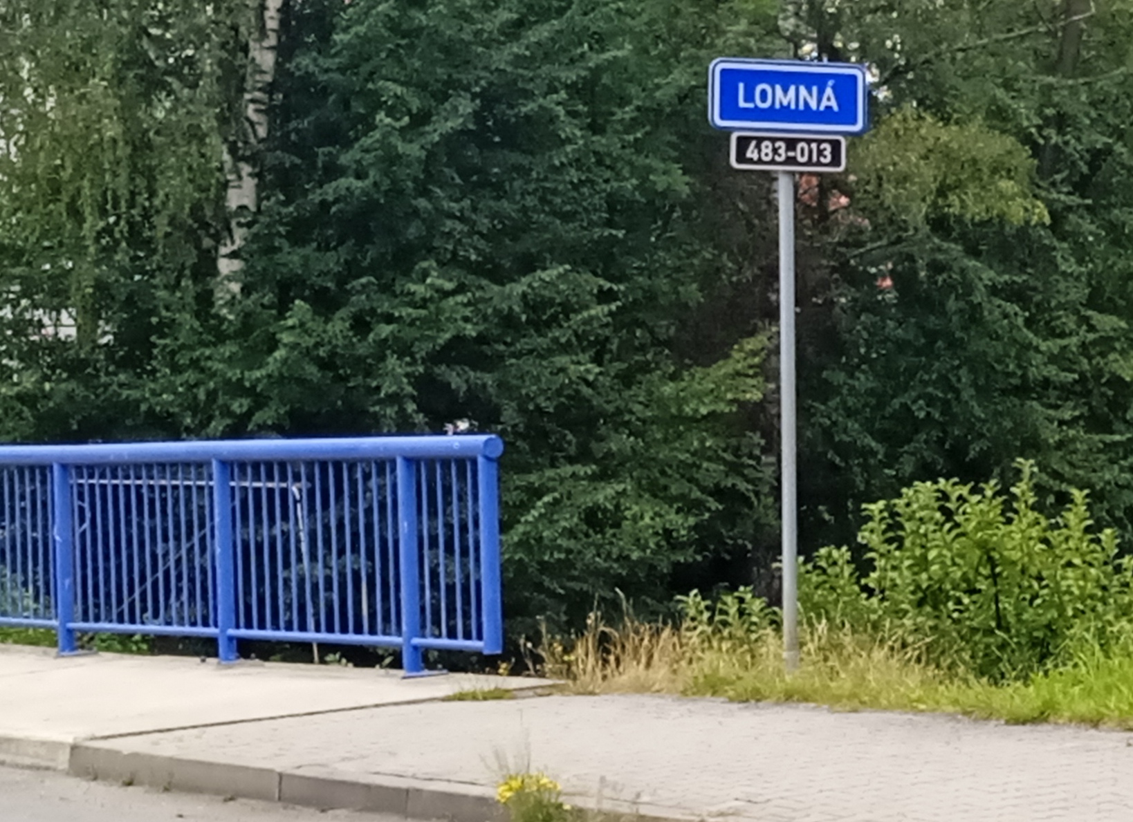 4 Lomná