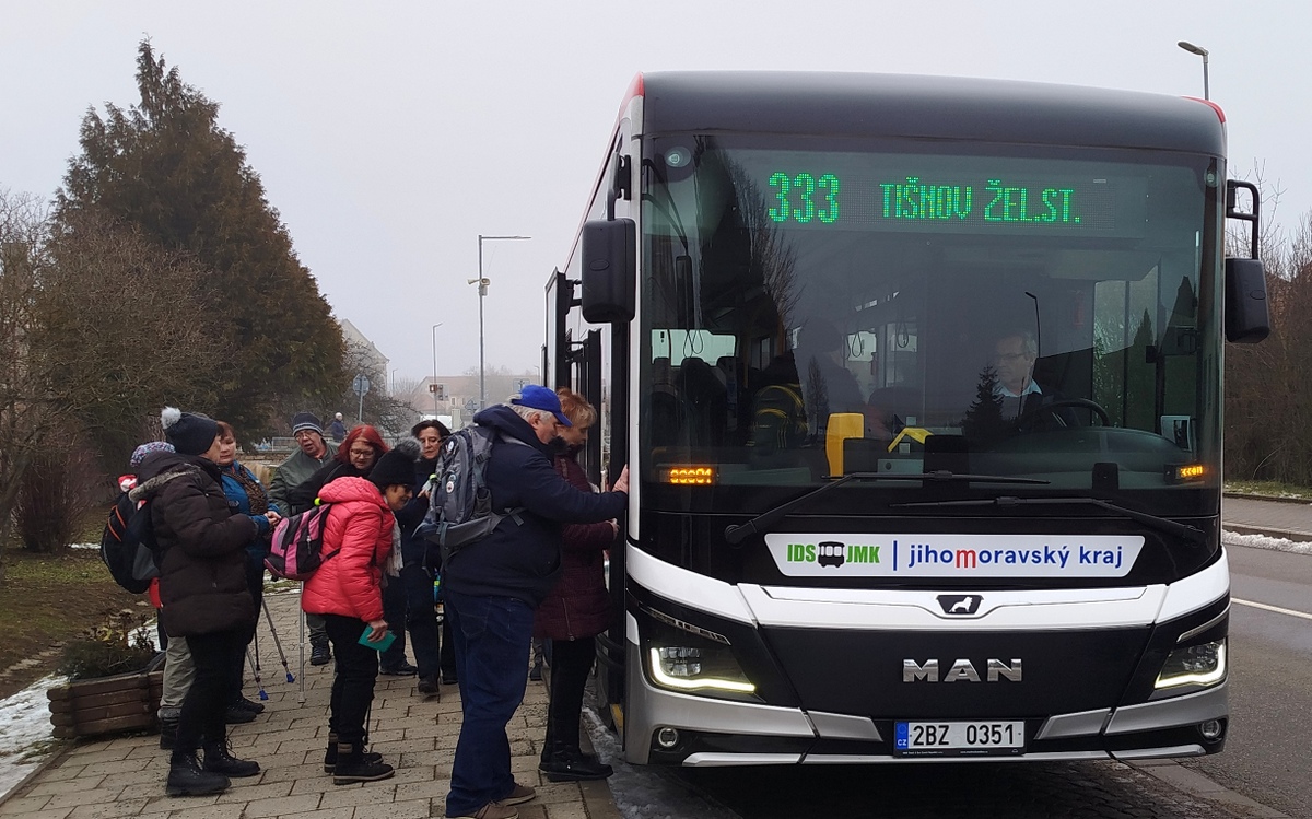 4 Tišnov odjezd 02