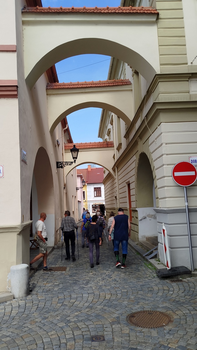 1 N.Jičín 10